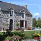 Village De Vacances Bretagne: Maison De Vacances Ty Keriquel 