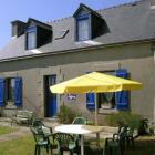 Village De Vacances Bretagne: Ferienhaus Camaret Sur Mer 