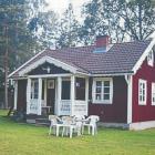 Village De Vacances Suède: Ferienhaus Blomstermåla 