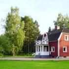 Village De Vacances Suède: Ferienhaus Ruda 