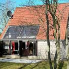 Village De Vacances Friesland: Ferienhaus Oostmahorn 