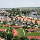Village De Vacances Friesland: Maison De Vacances Pharshoeke 