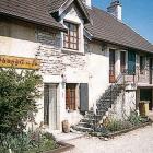 Village De Vacances Poncey Sur L'ignon: Maison De Vacances Shangri-La 