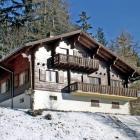 Maison Suisse Sauna: Maison Les Ecureuils 