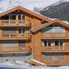 Appartement Saas Fee Pets Allowed: Appartement Mountain Village 