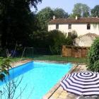 Maison Poitou Charentes Swimming Pool: Maison 