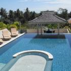 Maison Thaïlande Swimming Pool: Maison Villa Rainbow Dragon 