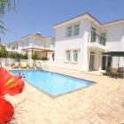 Maison Chypre Swimming Pool: Maison Armostia 