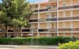 Appartement Bormes Les Mimosas Swimming Pool: Fr8421.200.2 