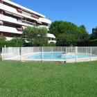 Appartement France Swimming Pool: Appartement Passiflore 