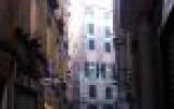 Appartement Genova Ligurie: Genes, Centre Ville, Appartement Des Capacites ...