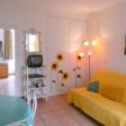 Appartement Biarritz: Coeur De Biarritz, Calme, T2 + Patio + Cour Fleurie 