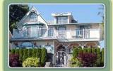 Maison Canada: Ocean Breeze: Charming Waterfront Retreat In Vancouver 