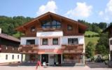 Village De Vacances Brixen Im Thale: Maison De Vacances Tirol 14 Personnes 